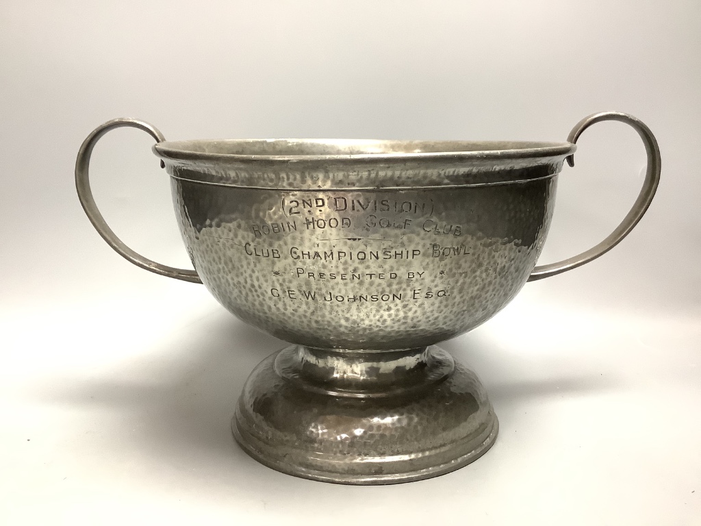 A Tudric planished pewter Golf Club Championship bowl, an unmarked Tudric dish and an Art Nouveau crumb scoop